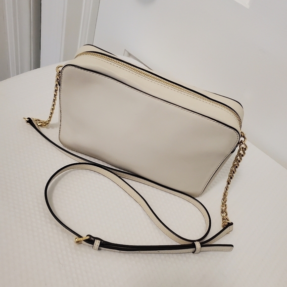 Michael Kors Snakeprint Leather Crossbody, Off White W/goldtone hardware - Picture 3 of 10